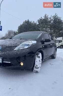 Хэтчбек Nissan Leaf 2012 в Львове