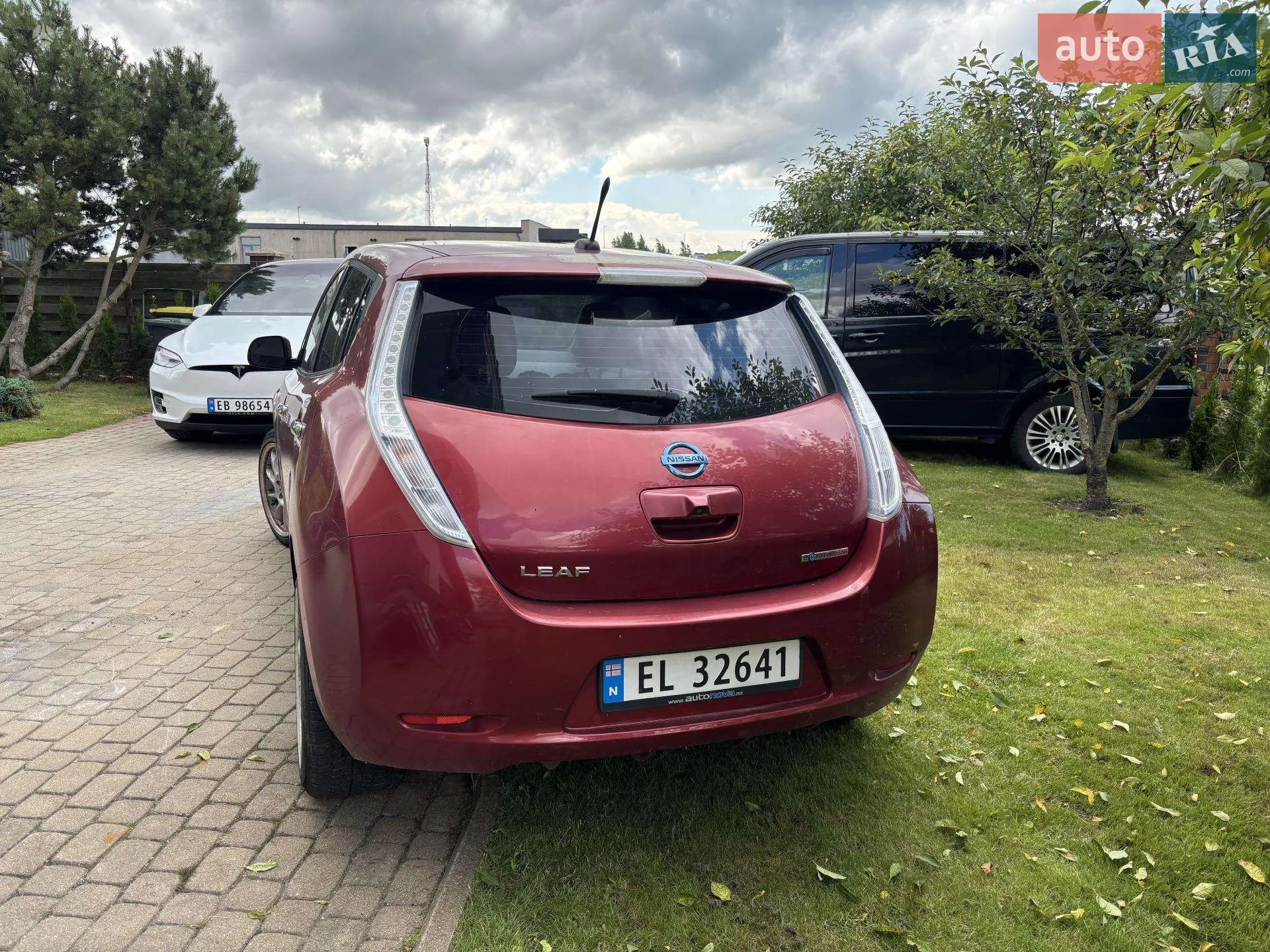 2010 Nissan Leaf - мініатюра 6