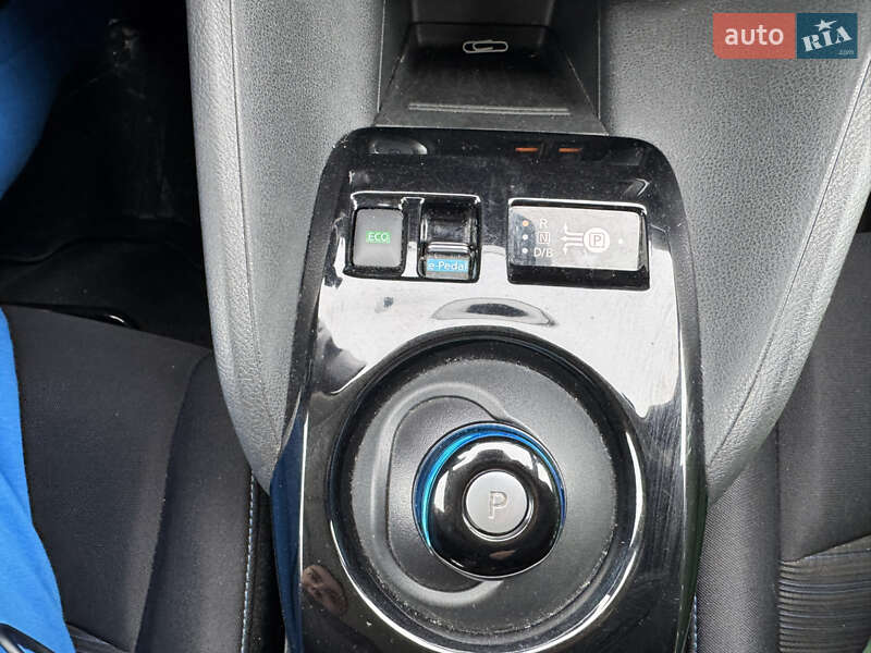 Хэтчбек Nissan Leaf 2018 в Владимире