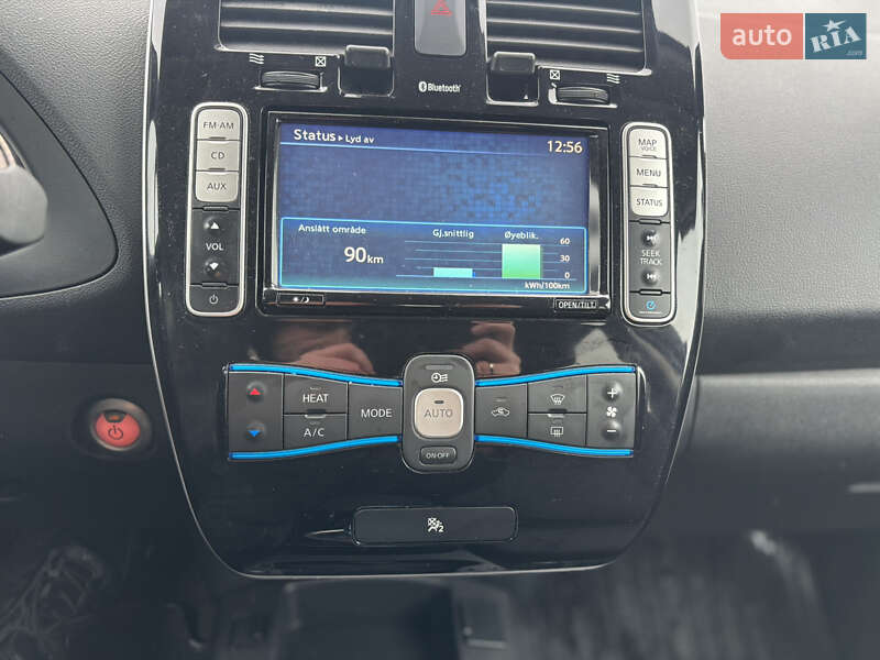 Хетчбек Nissan Leaf 2014 в Володимирі