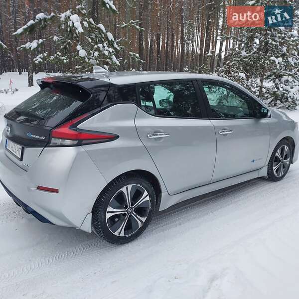 Хэтчбек Nissan Leaf 2018 в Харькове