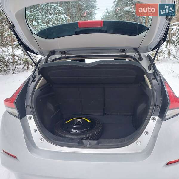 Хэтчбек Nissan Leaf 2018 в Харькове