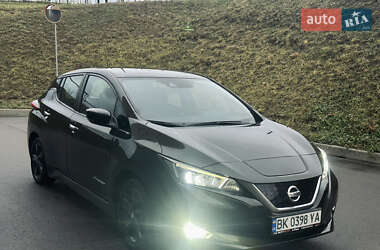 Хетчбек Nissan Leaf 2018 в Рівному