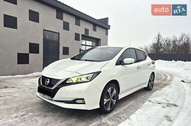 Хэтчбек Nissan Leaf 2020 в Сарнах