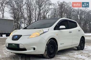Хетчбек Nissan Leaf 2015 в Києві