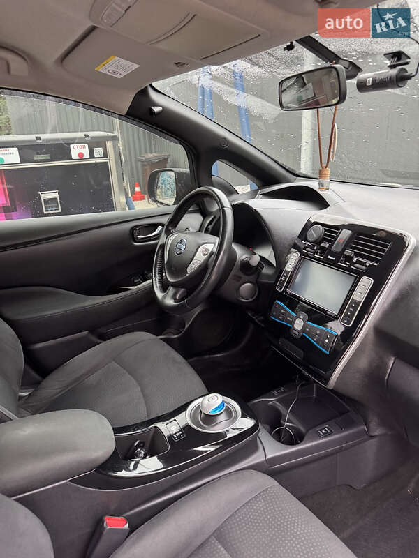 Хэтчбек Nissan Leaf 2015 в Одессе фото 4 Хэтчбек Nissan Leaf 2015 в Одессе