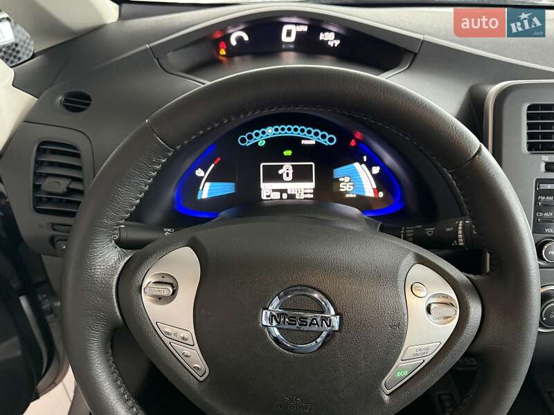 Хетчбек Nissan Leaf 2015 в Одесі