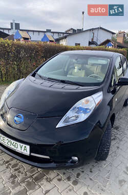 Хетчбек Nissan Leaf 2011 в Косові