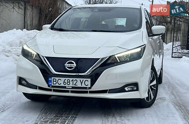 Хэтчбек Nissan Leaf 2020 в Самборе