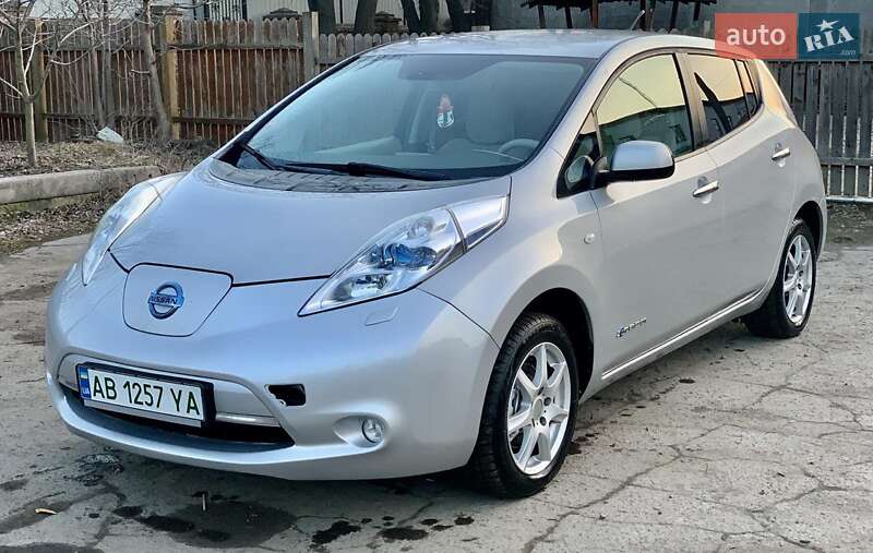 Nissan Leaf 2011