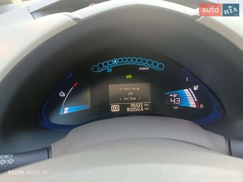 Хетчбек Nissan Leaf 2012 в Івано-Франківську