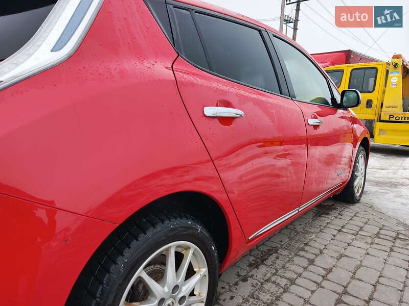 Хетчбек Nissan Leaf 2014 в Жовкві фото 8 Хетчбек Nissan Leaf 2014 в Жовкві