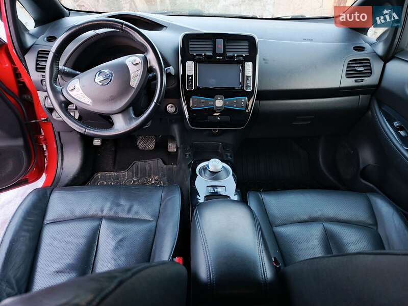 Хетчбек Nissan Leaf 2014 в Жовкві фото 22 Хетчбек Nissan Leaf 2014 в Жовкві