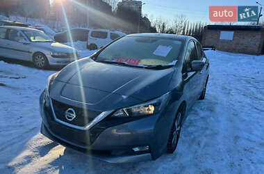 Хэтчбек Nissan Leaf 2019 в Ровно