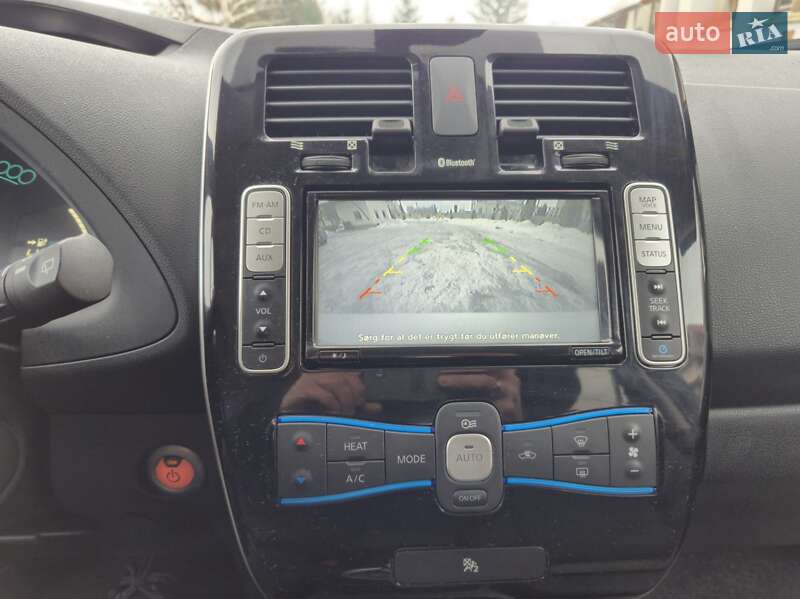 Хэтчбек Nissan Leaf 2014 в Золочеве