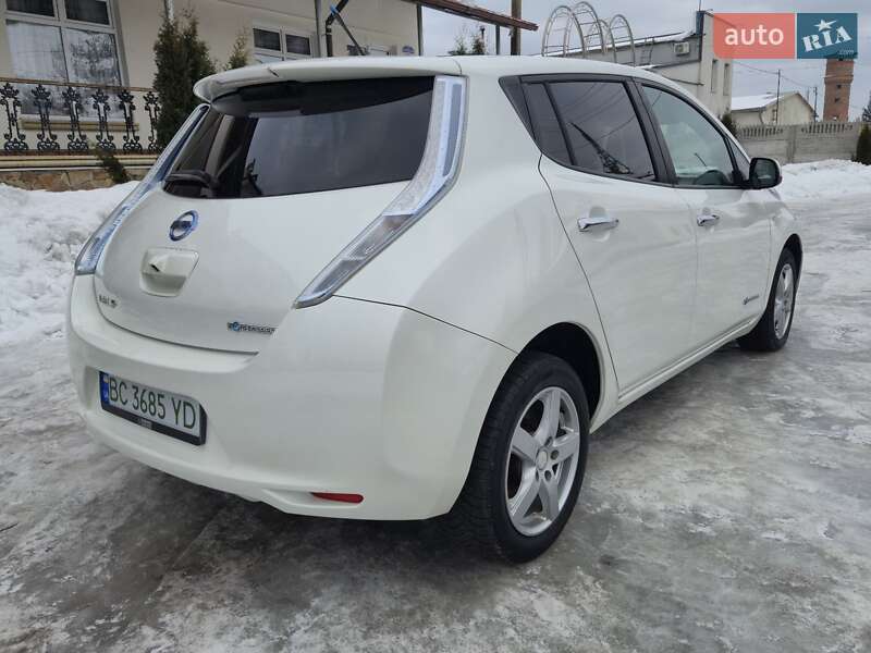 Хэтчбек Nissan Leaf 2014 в Золочеве