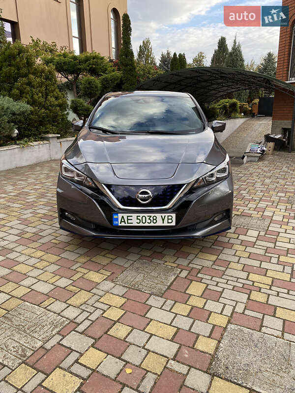 Nissan Leaf 2021