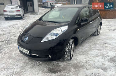 Хэтчбек Nissan Leaf 2011 в Владимире