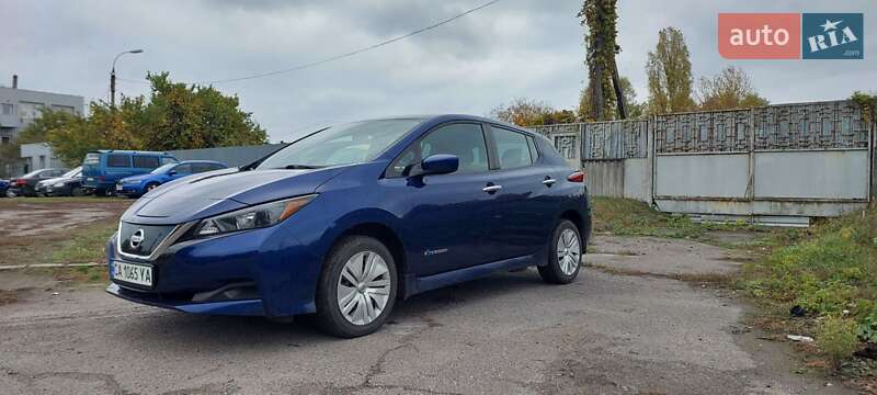 Хетчбек Nissan Leaf 2019 в Черкасах