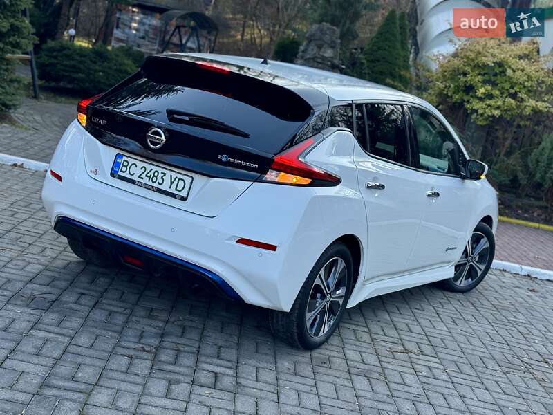 Хетчбек Nissan Leaf 2019 в Дрогобичі