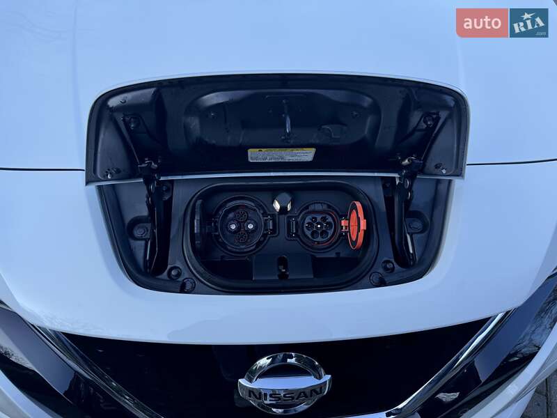 Хетчбек Nissan Leaf 2019 в Дрогобичі