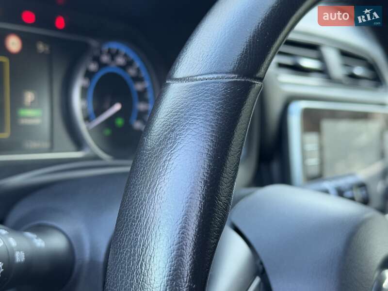 Хетчбек Nissan Leaf 2019 в Дрогобичі