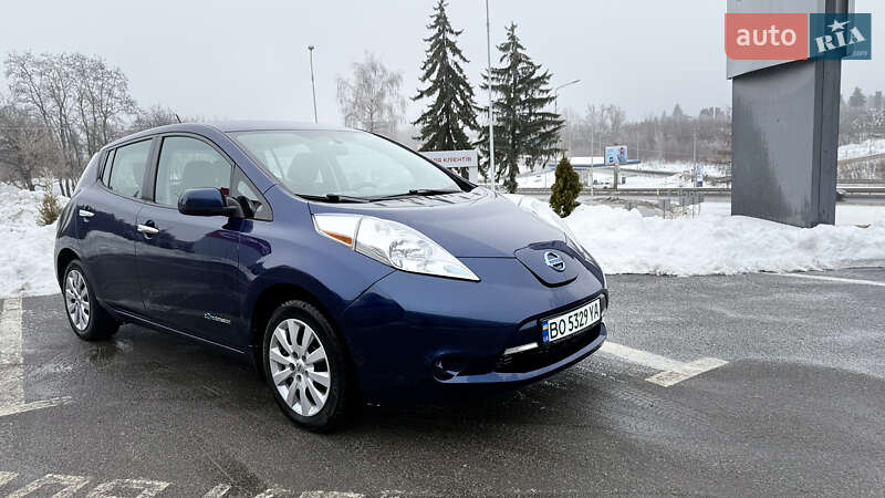 Хэтчбек Nissan Leaf 2017 в Тернополе