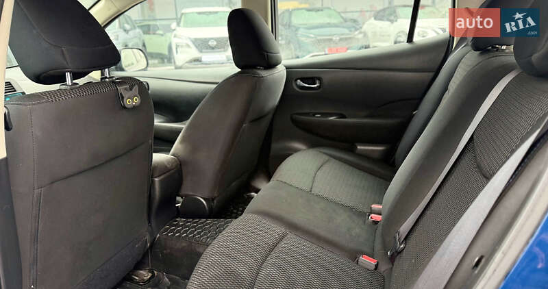 Хэтчбек Nissan Leaf 2017 в Тернополе