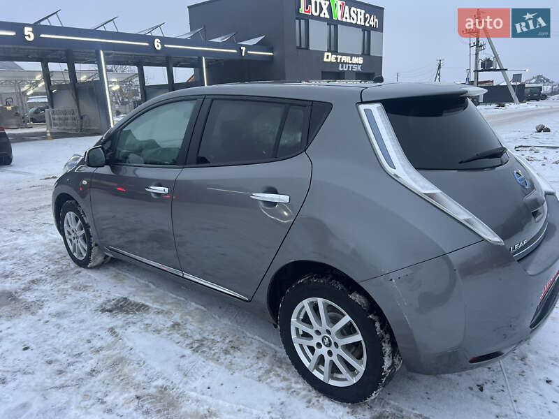 Хетчбек Nissan Leaf 2014 в Луцьку фото 7 Хетчбек Nissan Leaf 2014 в Луцьку