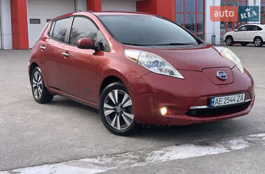 Хэтчбек Nissan Leaf 2014 в Днепре