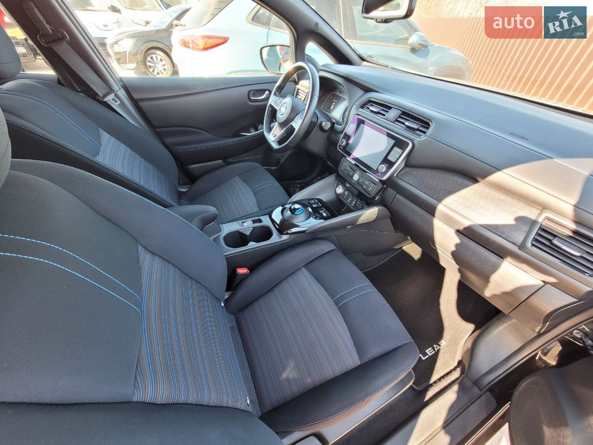 2020 Nissan Leaf - мініатюра 8