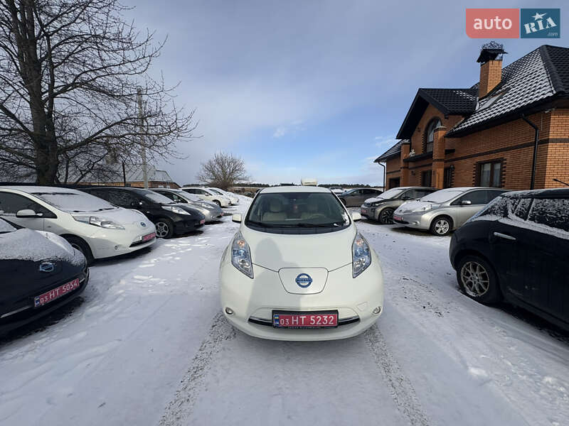 Хэтчбек Nissan Leaf 2012 в Луцке