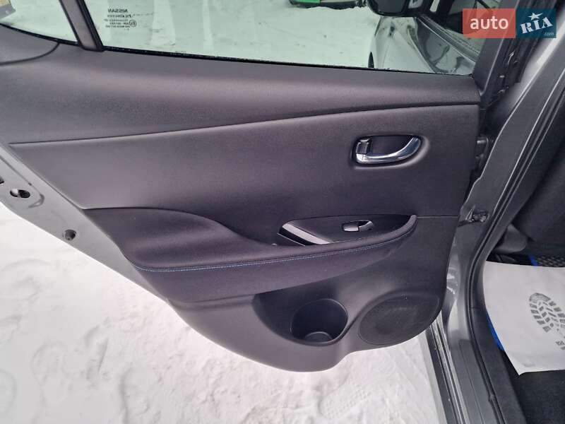 Хэтчбек Nissan Leaf 2019 в Виннице
