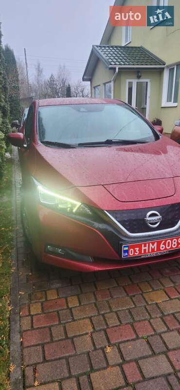 Хетчбек Nissan Leaf 2018 в Рівному