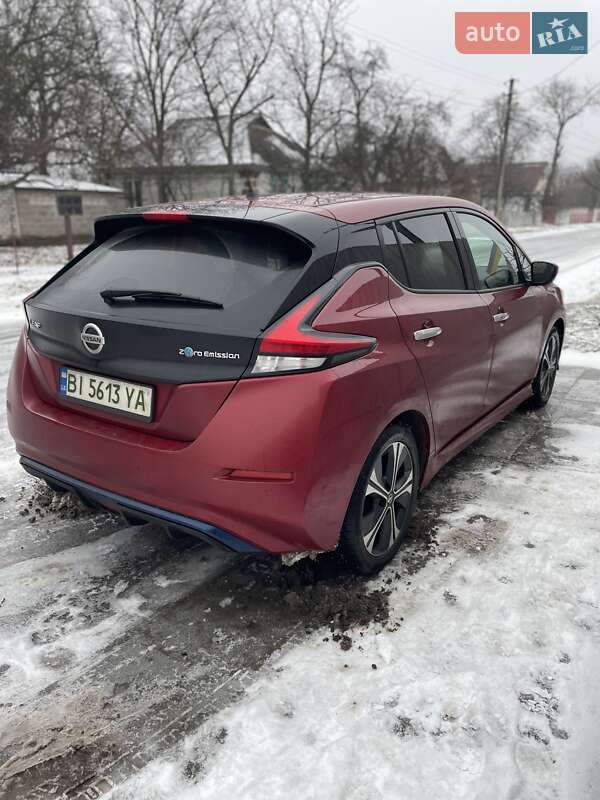 Хетчбек Nissan Leaf 2020 в Кременчуці