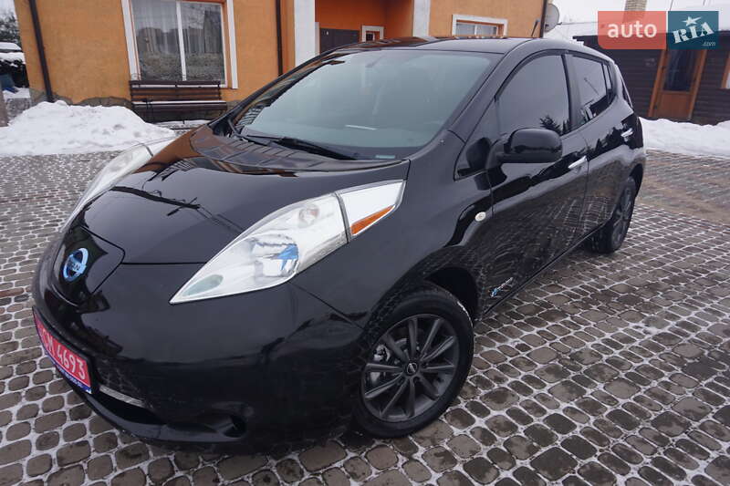 Хэтчбек Nissan Leaf 2013 в Самборе