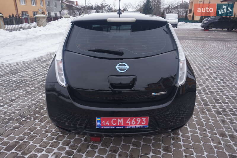 Хэтчбек Nissan Leaf 2013 в Самборе
