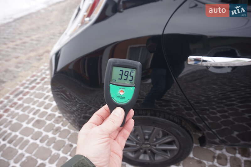 Хэтчбек Nissan Leaf 2013 в Самборе