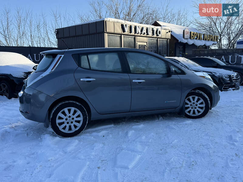 Хэтчбек Nissan Leaf 2015 в Тернополе фото 15 Хэтчбек Nissan Leaf 2015 в Тернополе