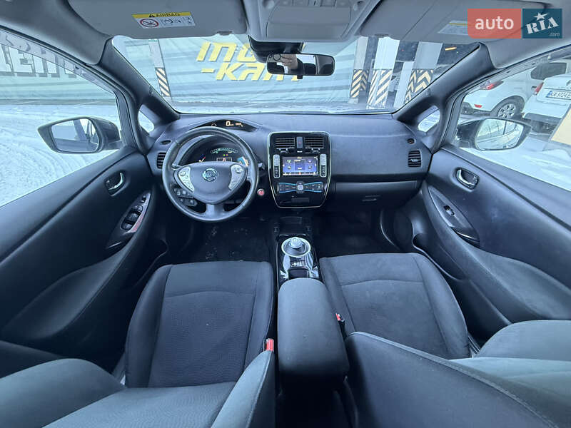 Хэтчбек Nissan Leaf 2017 в Киеве фото 13 Хэтчбек Nissan Leaf 2017 в Киеве