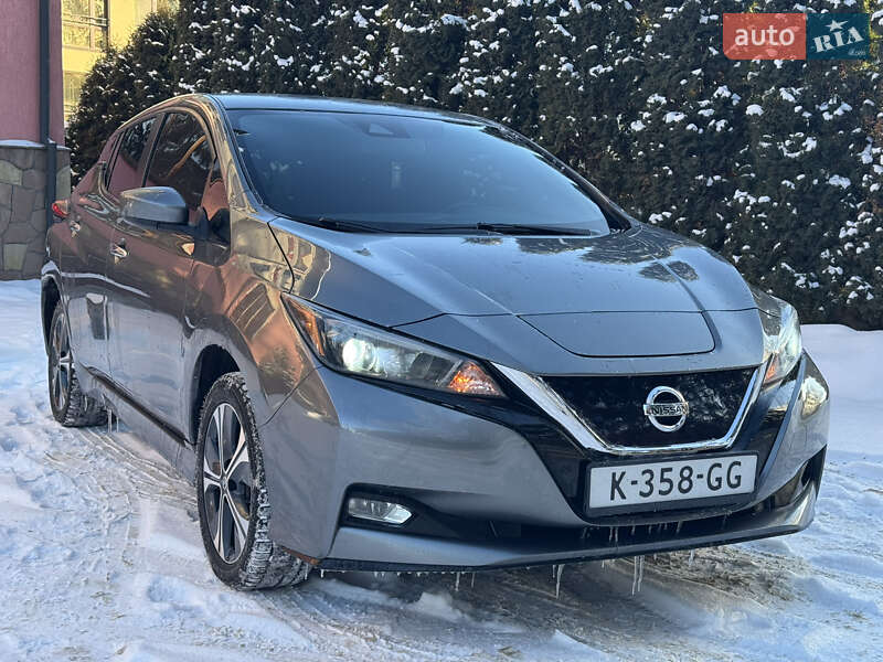 Хетчбек Nissan Leaf 2020 в Тернополі