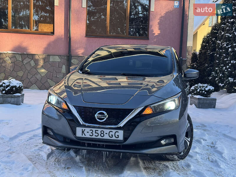 Хетчбек Nissan Leaf 2020 в Тернополі