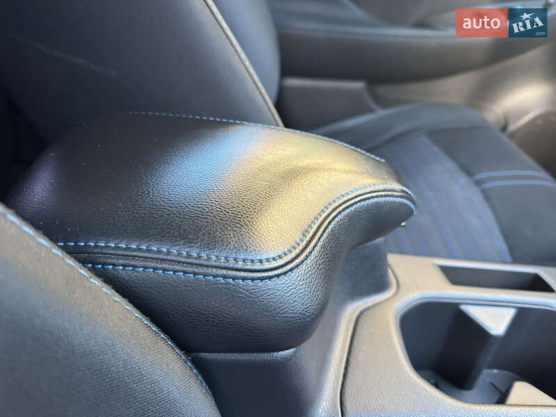 Хетчбек Nissan Leaf 2020 в Тернополі