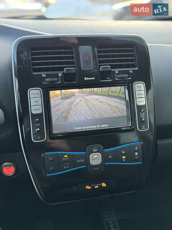 Хэтчбек Nissan Leaf 2014 в Тернополе