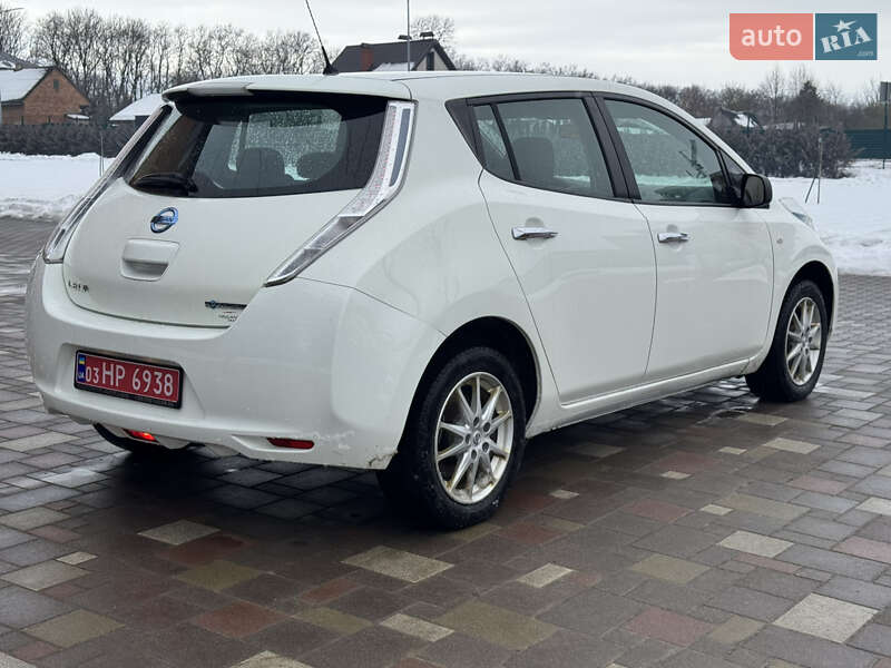 Хетчбек Nissan Leaf 2016 в Львові фото 3 Хетчбек Nissan Leaf 2016 в Львові