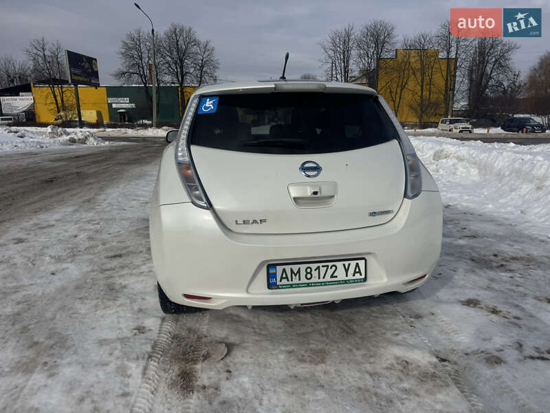 Хетчбек Nissan Leaf 2014 в Житомирі фото 7 Хетчбек Nissan Leaf 2014 в Житомирі