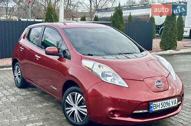 Хэтчбек Nissan Leaf 2013 в Одессе