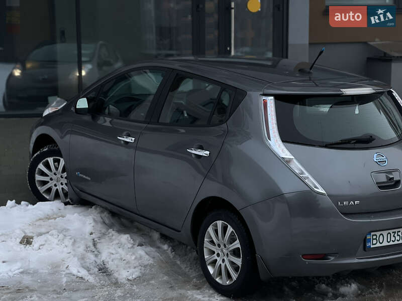 Хэтчбек Nissan Leaf 2014 в Тернополе