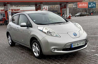 Хэтчбек Nissan Leaf 2014 в Кривом Роге