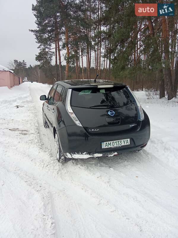 Хэтчбек Nissan Leaf 2013 в Житомире фото 4 Хэтчбек Nissan Leaf 2013 в Житомире